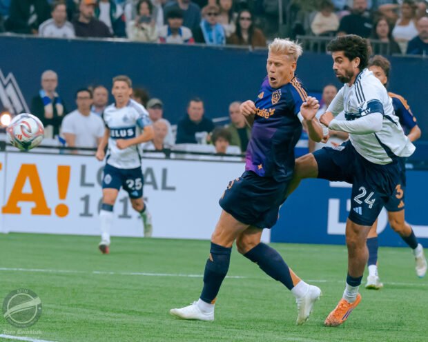 Report and Reaction: Dominant Whitecaps leave Galaxy seeing stars in three goal romp