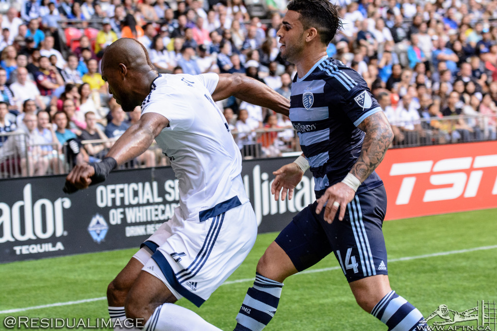 Kendall Waston v Dom Dwyer - The Battle In Pictures (6)
