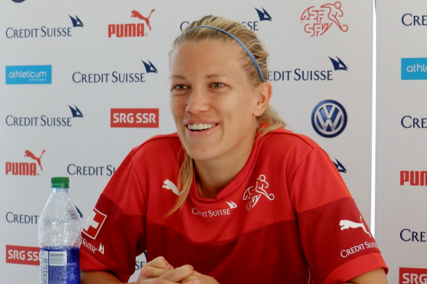 Switzerland’s Lara Dickenmann ready for battle with Canada – “It’s much more important to focus on Canada’s team, not on the Canadian crowd”