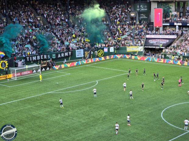 Report and Reaction: 10-man Whitecaps press self destruct button in derby loss to Timbers